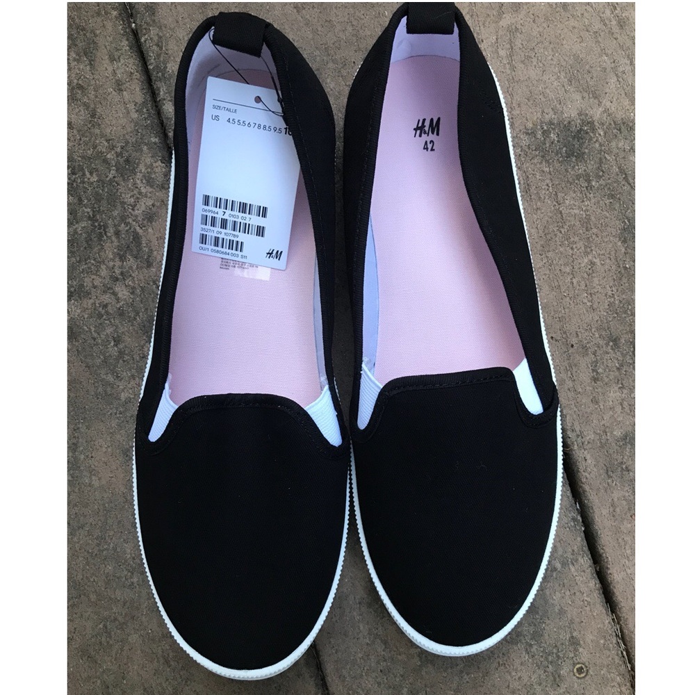 NWT Black Flats H&M